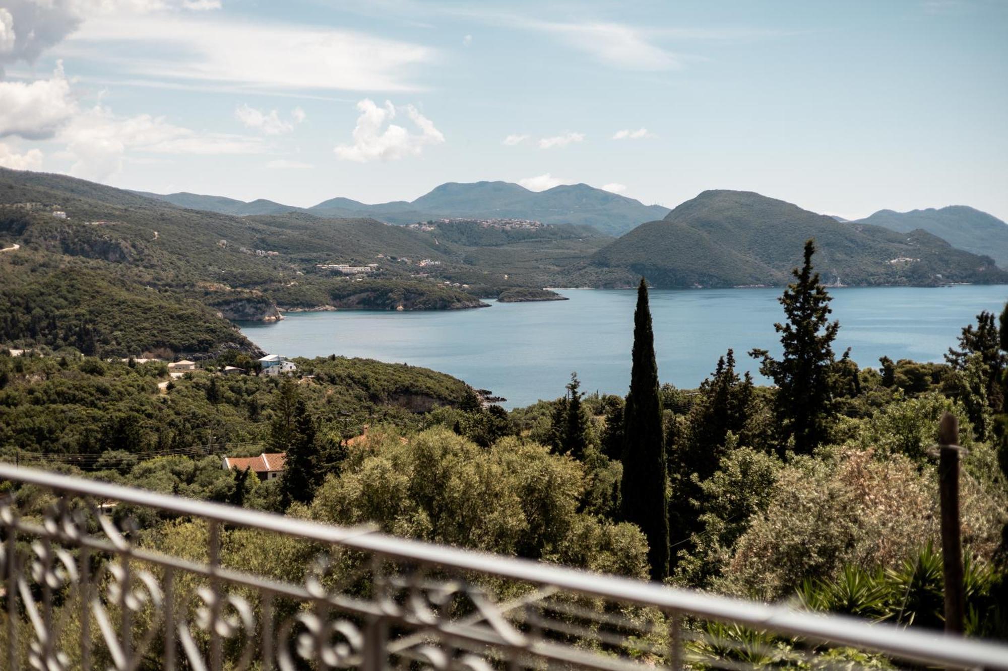 Artview Villa Sivota  Luaran gambar
